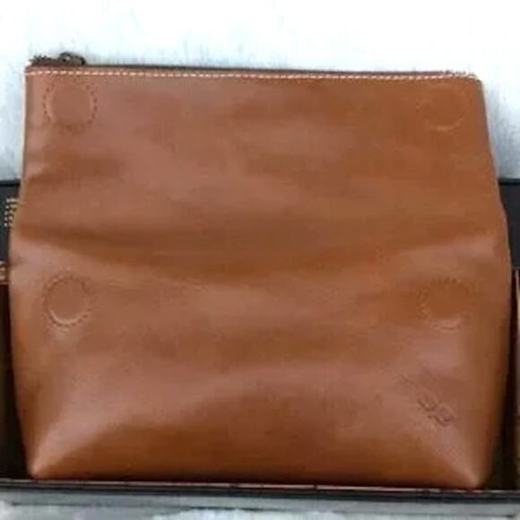 Patricia Nash Leather Wristlet Handbag     NWT - Picture 2 of 16